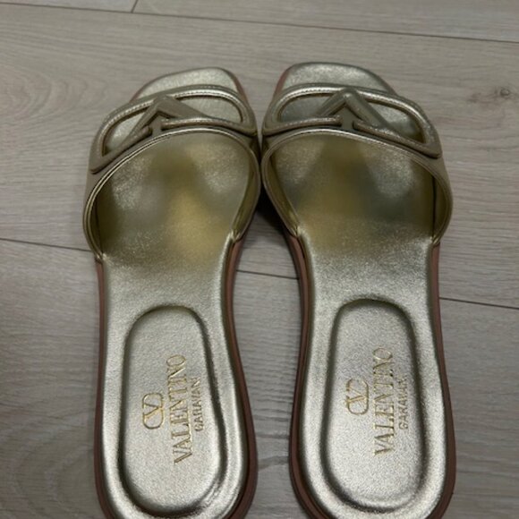 Valentino Garavani Gold Slide Sandals - Picture 5 of 10